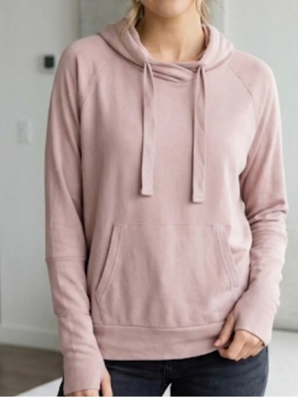 Chaser Hooded Pullover oversized size Small NWOT